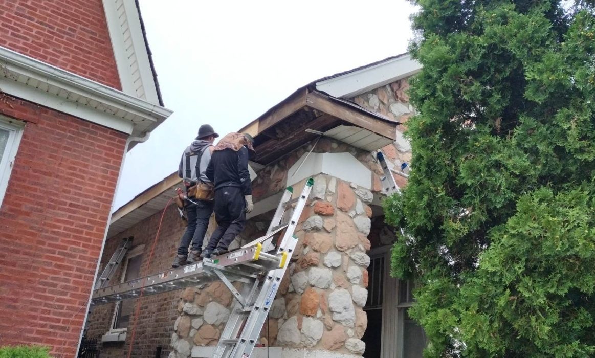 Gutter Replace near Burr Ridge, IL 60527